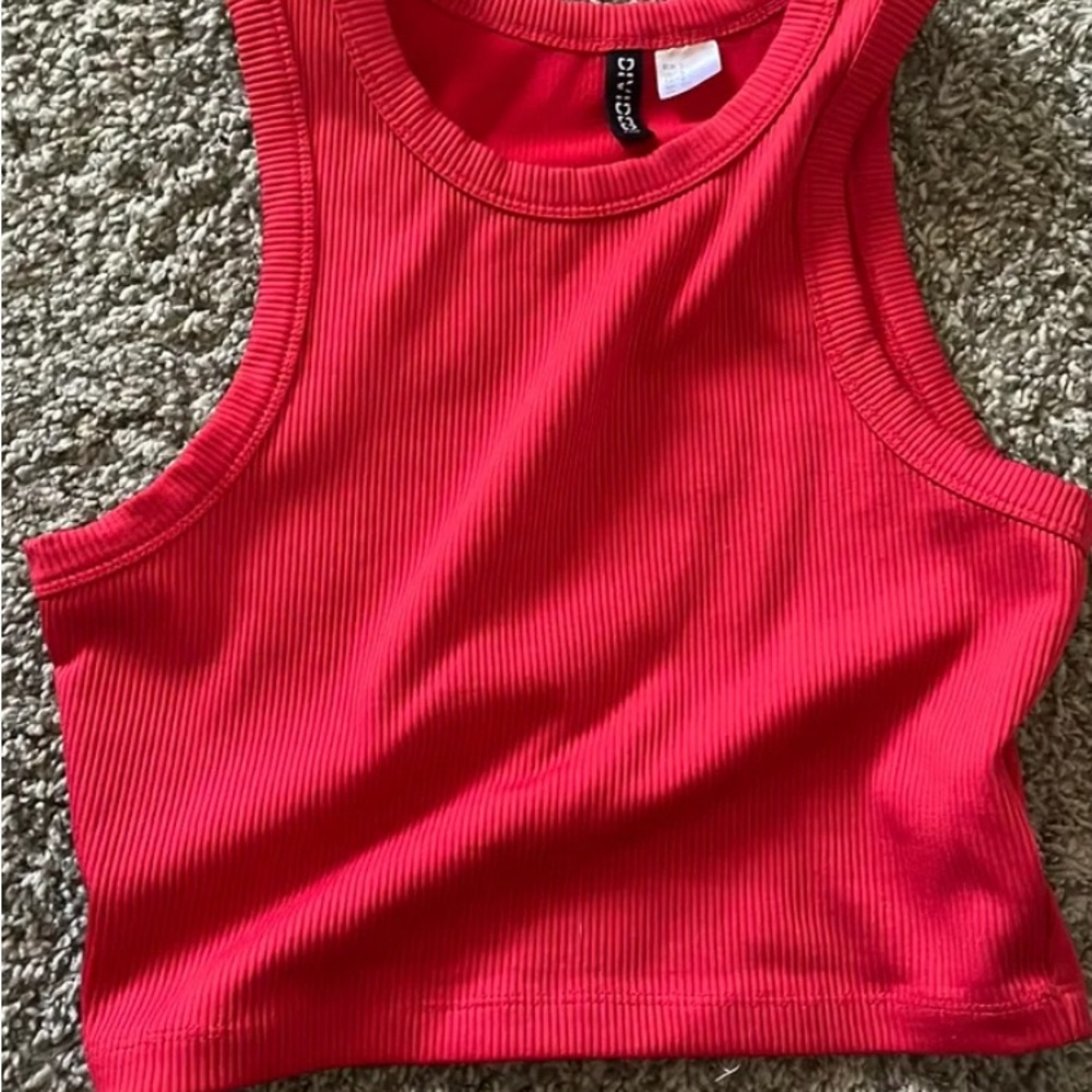 H&M Red Ribbed Sleeveless Crop Tank